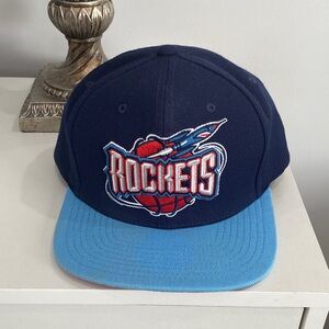 Mitchell & Ness Houston Rockets Navy Snapback Cap Throwback 🚀